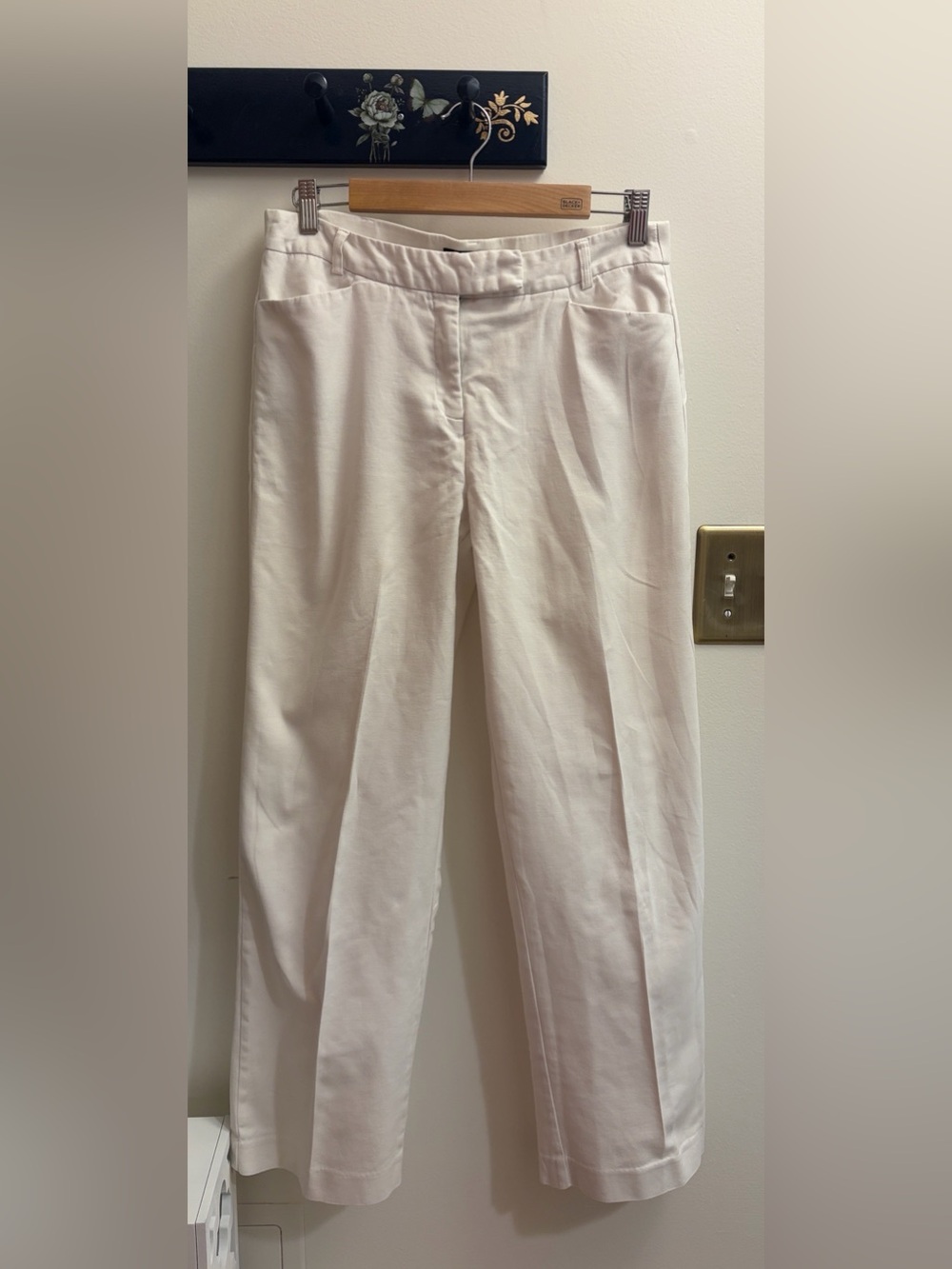 Counterparts Women's Cream Straight-Leg Dress Pants - Size 10